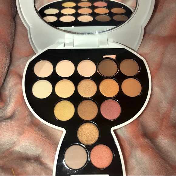 Karl Lagerfeld eyeshadow palette - Picture 5 of 5